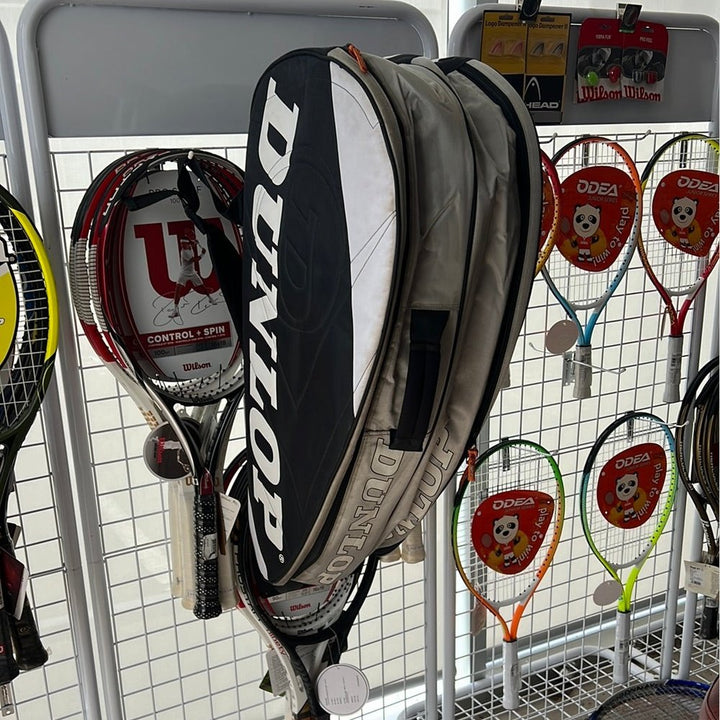 CLEARANCE SALE Dunlop Tennis 6 Pack Racket Bag （Clearance）
