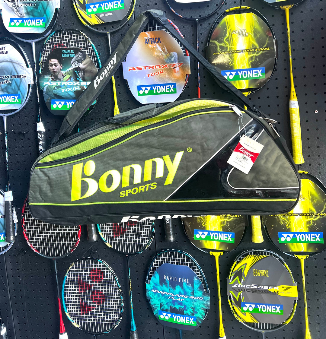 CLEARANCE SALE Bonny Badminton Tennis Rackets Bag