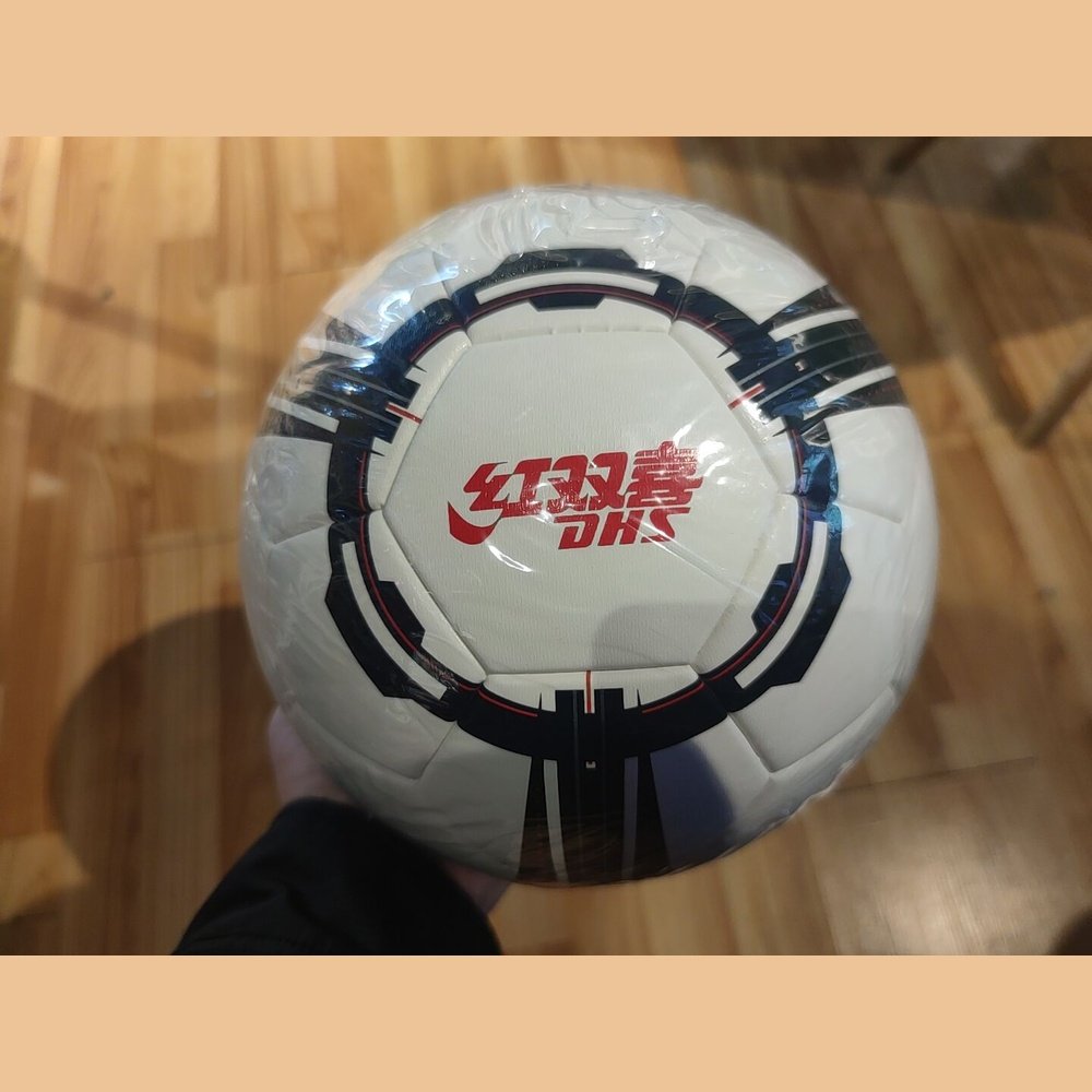 DHS Sports Soccer Ball FS109