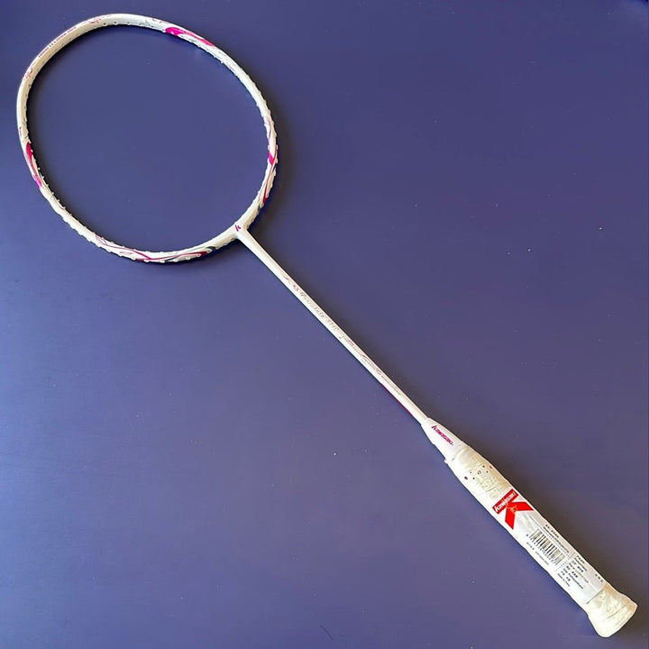 Kawasaki Porcelain series 5710  Badminton Racket 83g max 28lbs