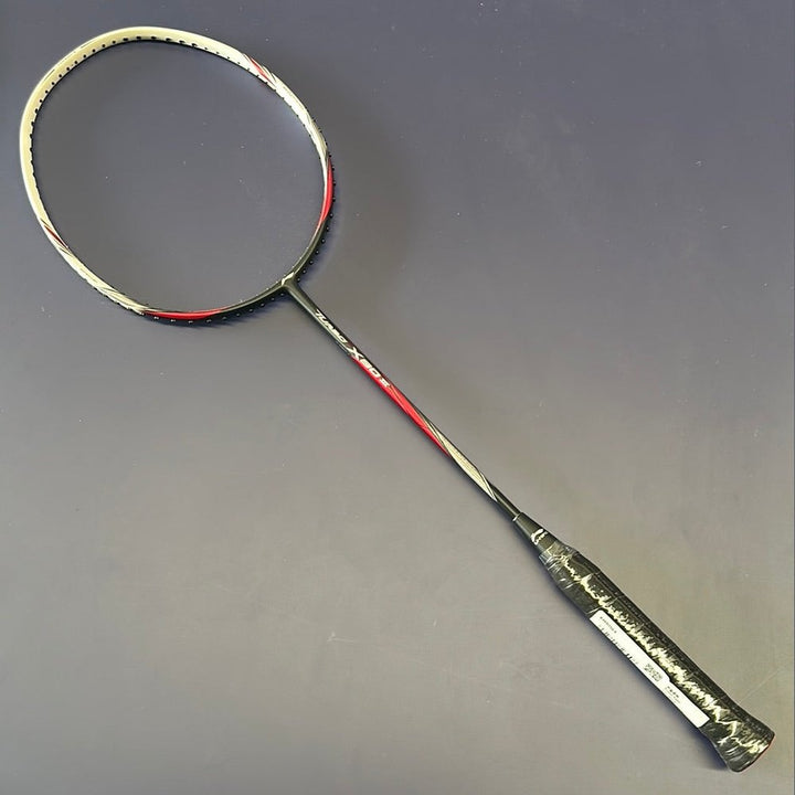 Li Ning turbo x90 3(84 Grams) Badminton Racquet /  Badminton Racket