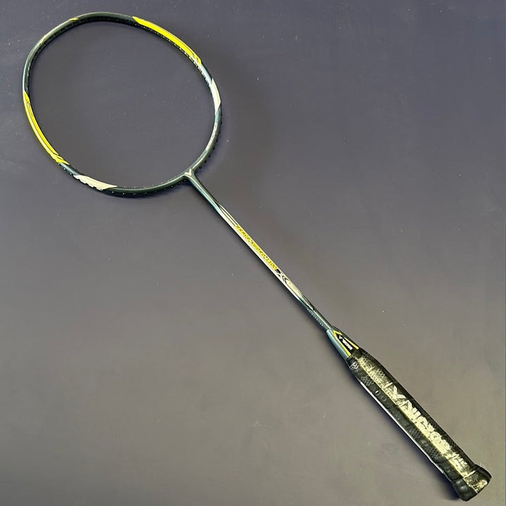 Victor BRAVE SWORD 1100 badminton racket 83g